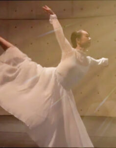 Momoko ジャズダンス講師